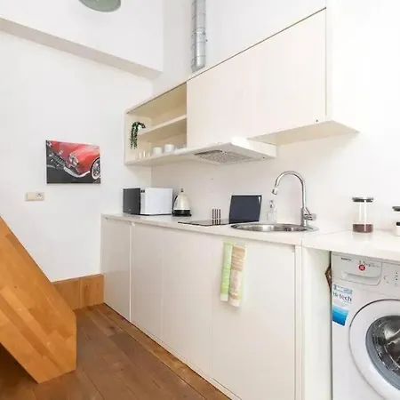 아파트 Cozy 3 Story House In Old Town