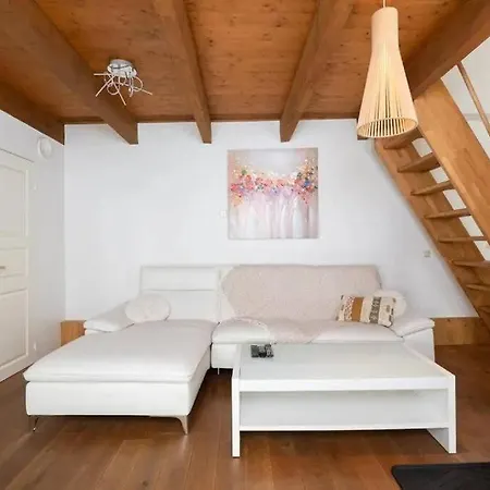 Cozy 3 Story House In Old Town 탈린